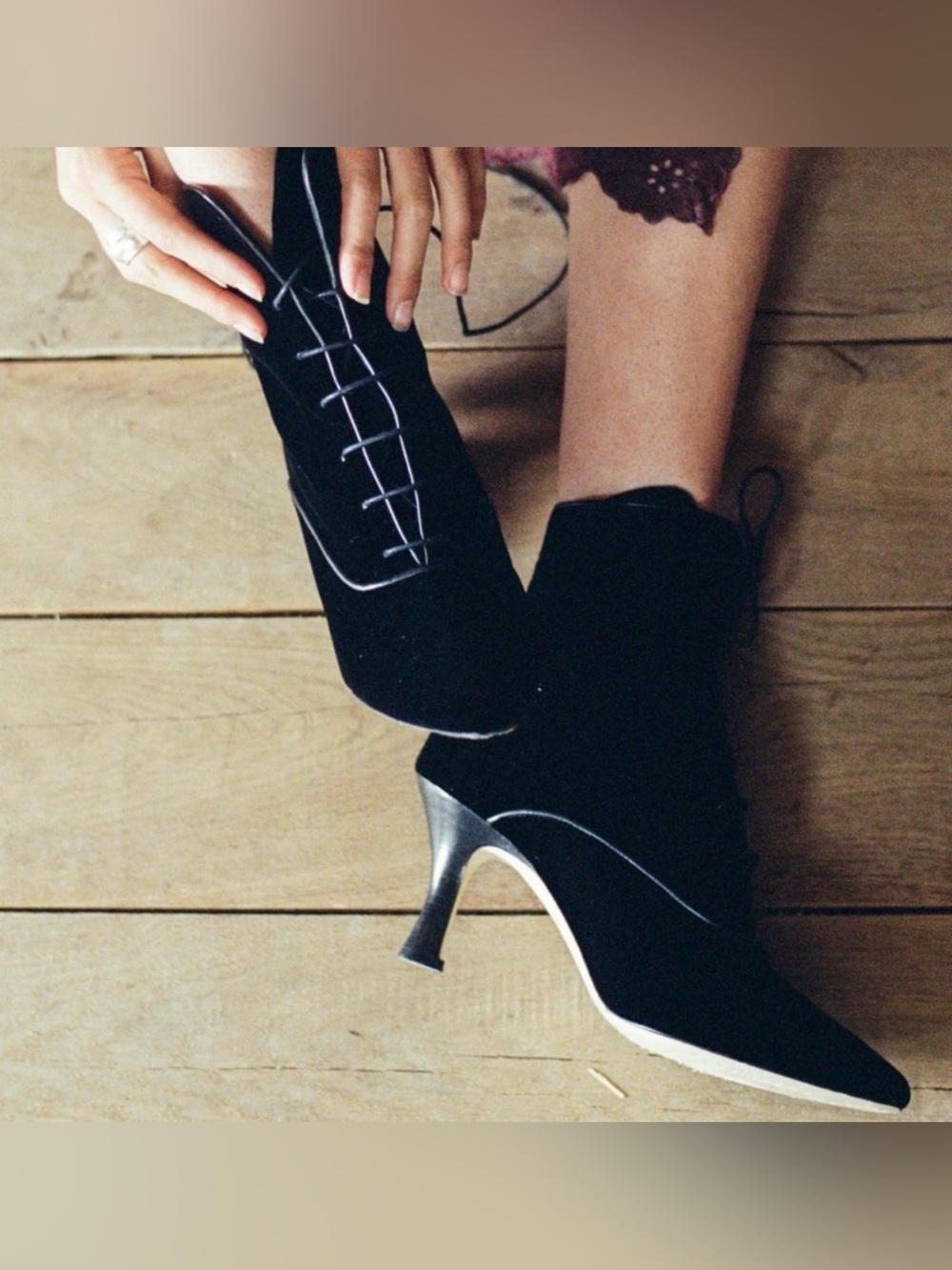 Doen Dasha Boots in Black Velvet